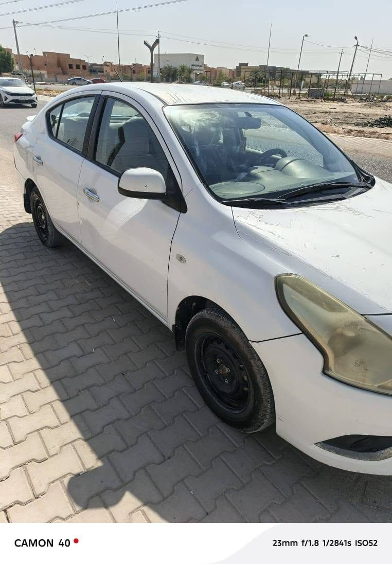 نيسان صني هندي موديل ٢٠٢٠ بيها قطعتين وشويه بارد مكانها نجف 
سعرها ٨٥ وبيها مجال الاتصال الرقم ***********
