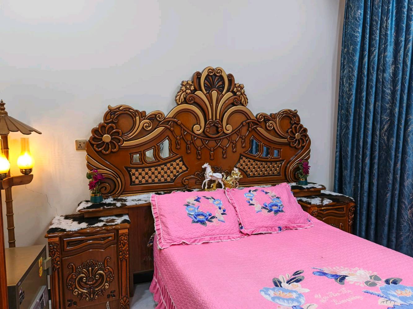 غرفه نوم الييع سعر 800 وبيها مجال
ناصريه حي ور