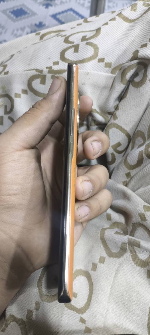 هونر X9b • نضيف • بدون ملحقات