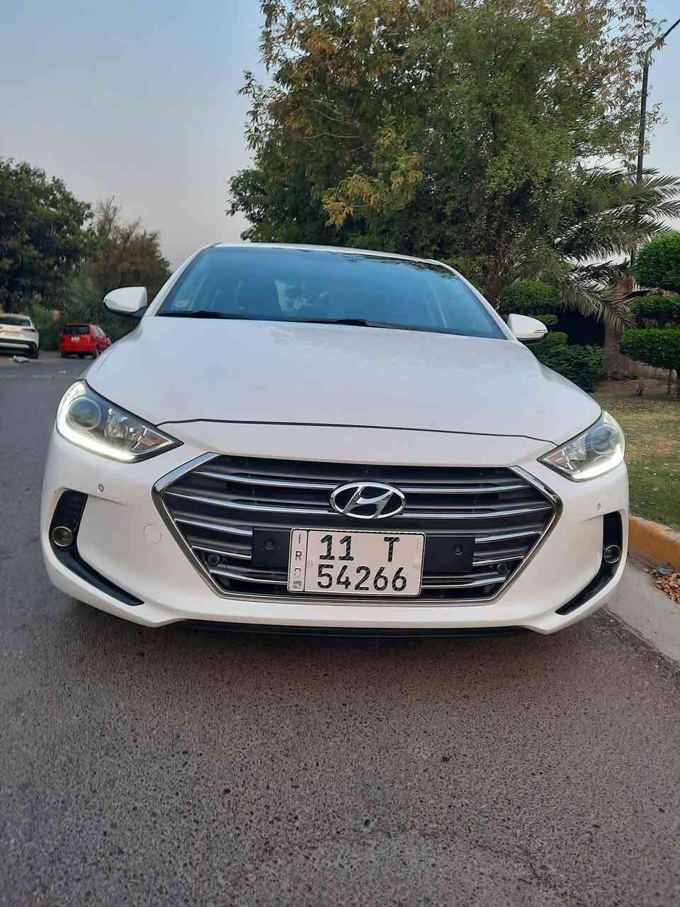 النترا خليجي موديل ٢٠١٧ فول مواصفات VIP ايرانية ماشية ٥٣ جديدة على وضع الشركة مكفولة كفالة عامة مكانها بغداد حي الجامعة الاتصال على الأرقام *********** ***********
