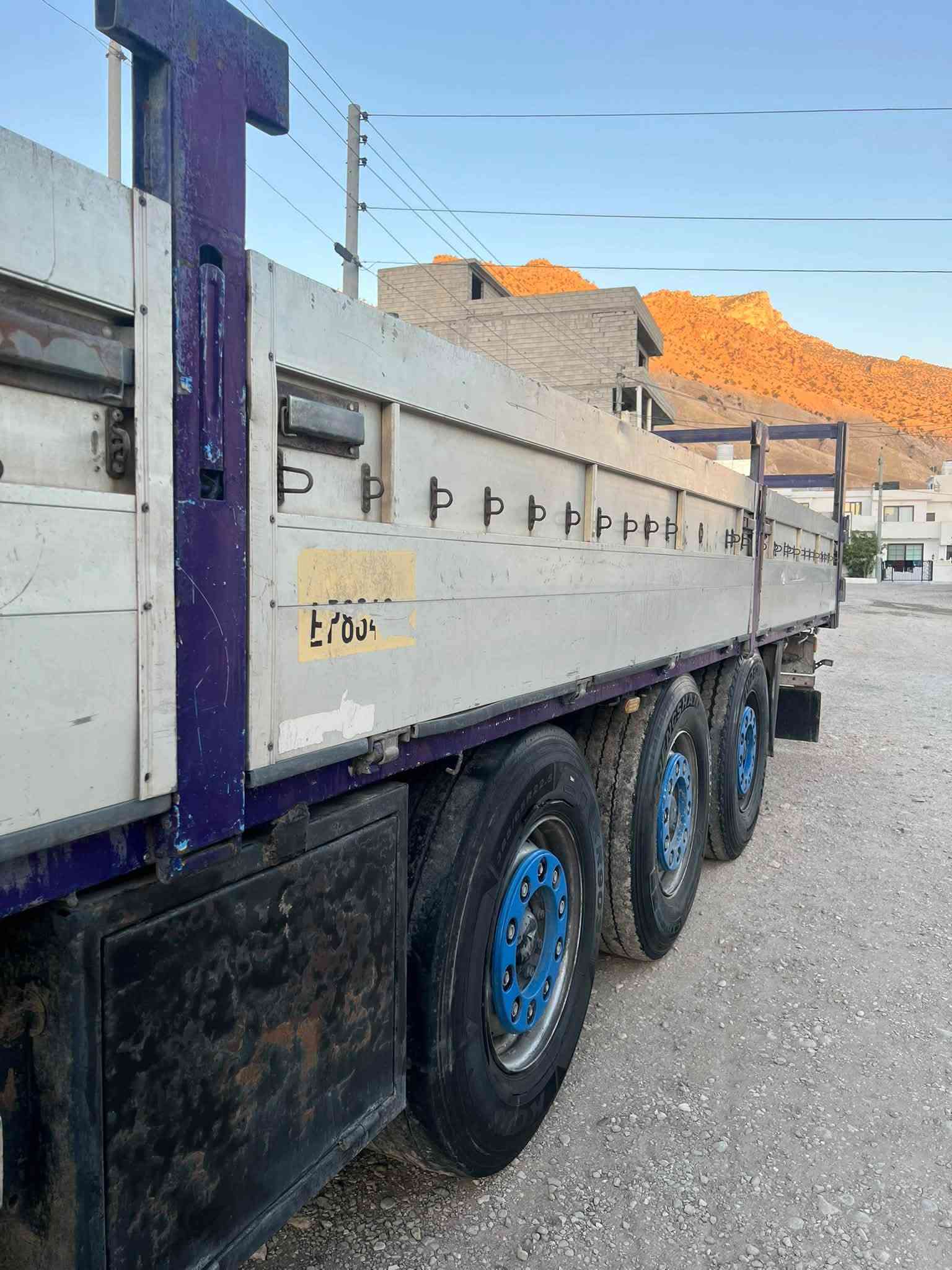 بؤ فرؤشتن
رینؤ 
مؤدیل ٢٠٠٦
هاڤ
سەلاجە
جام کارەبا
سلایت
تەبرید
گێر عادی
رەقەمو سەنەوی تازە تاکو ٢٠٣١
بەناو خؤمانەوە
تاقم تایە لؤک
گێرو مەکینەو ئەکسلو شانسی 
بەشەرت
سەیارەکە بێ مەسرەفە
سعری ١٤٨معامەلە
***********
ڤایبەر واتس ئاپ👆
