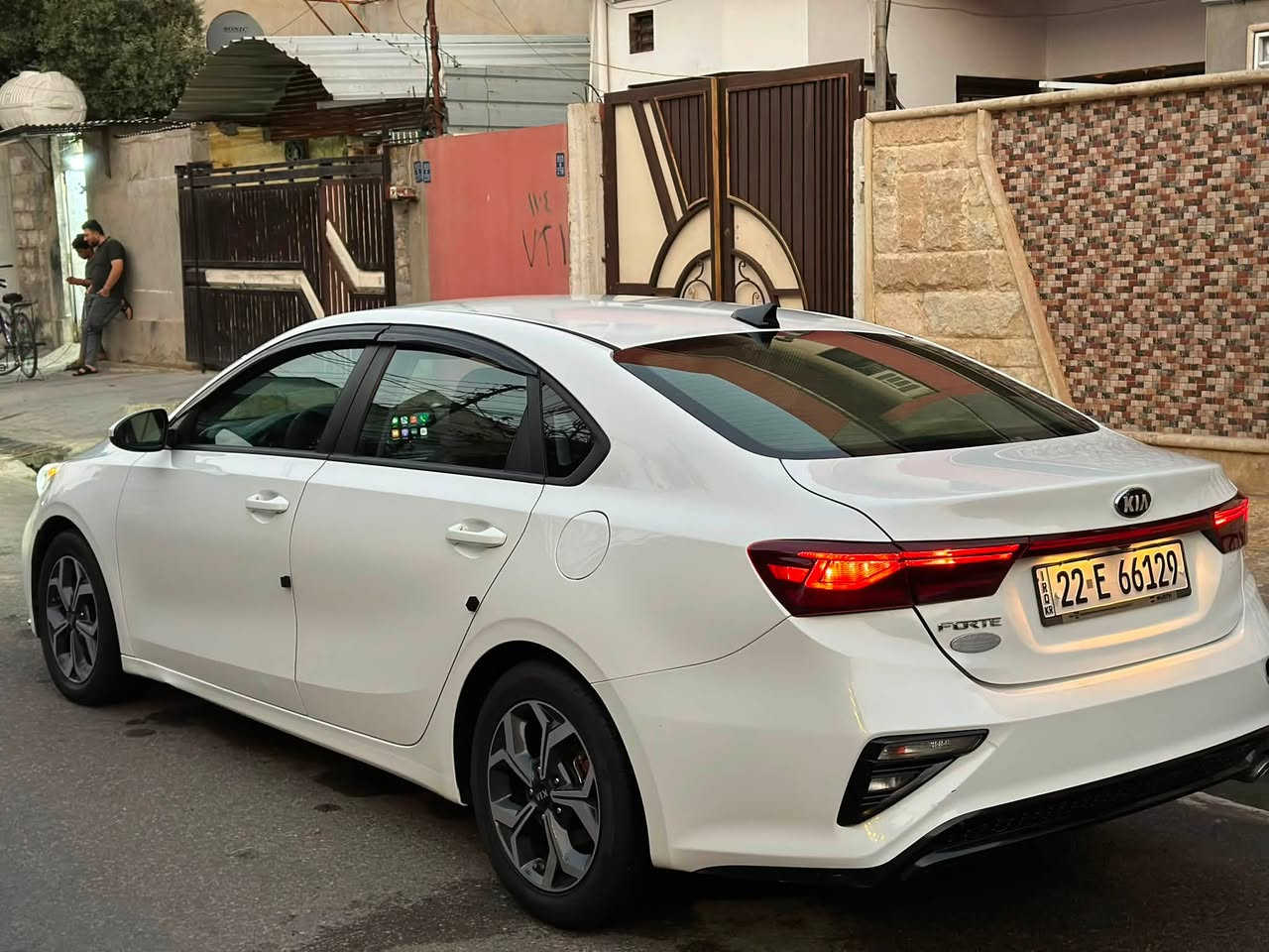 🚘 للبيع كيا فورتي 2019

سيارة مرتبة ونظيفة، استخدام شخصي 
بيها قطعة تبديل فقط ، حادثها 

 🔹سنوية بأسمي 2026 

🔹 الموديل: 2019 مواصفات النص فول ومعروفة 

{ تحديد مسار - 3 انظمة قيادة - رادار امامي - شاشة كاربلاي}

🔹 اللون: [ابيض]
🔹 الممشى: [100 mill ]

🔹 المحرك: [2000 دوش]
🔹 الكير: [أوتوماتيك] ATF المرغوب وبلادي ما محور

🔹 الحالة: [قطعة واحدة تبديل فقط جاملغ امامي]
🔹 💰 السعر: [133 وبيها مجال ]

📍 الموقع: [الموصل]

📞 للتواصل: [***********]
