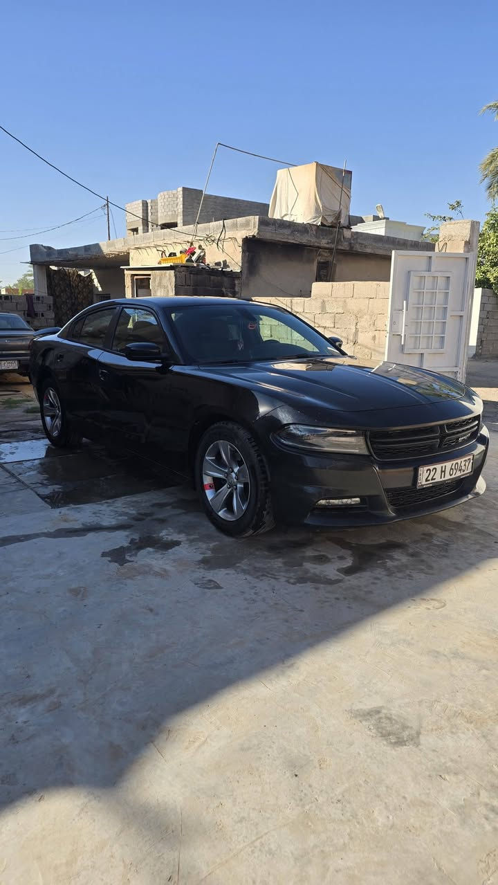 السلام عليكم
جارجرSXT 19 
رقم اربيل 
سياره جاهز ما بيها نقص 
ضرر 3 قطع جاملغ وباب وباب خلف الصدر
ماشيه 200 كيلو 
رقم الشاصي بالصور 
العنوان الرمادي 
السعر 175 وبيها مجال 
للاستفسار على الرقم ***********

