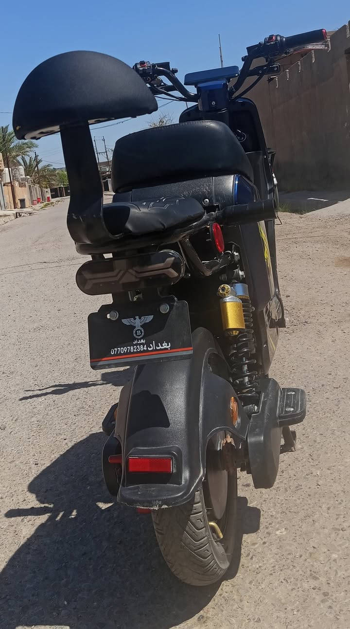 السلام عليكم دراجه شحن R9للبيع موديل 25دراجه مكفوله كفاله عامه سعر 325وبيها مجال مكان ديالى بعقوبه تقاطع الساده استفسار عل هاذا الرقم ***********
