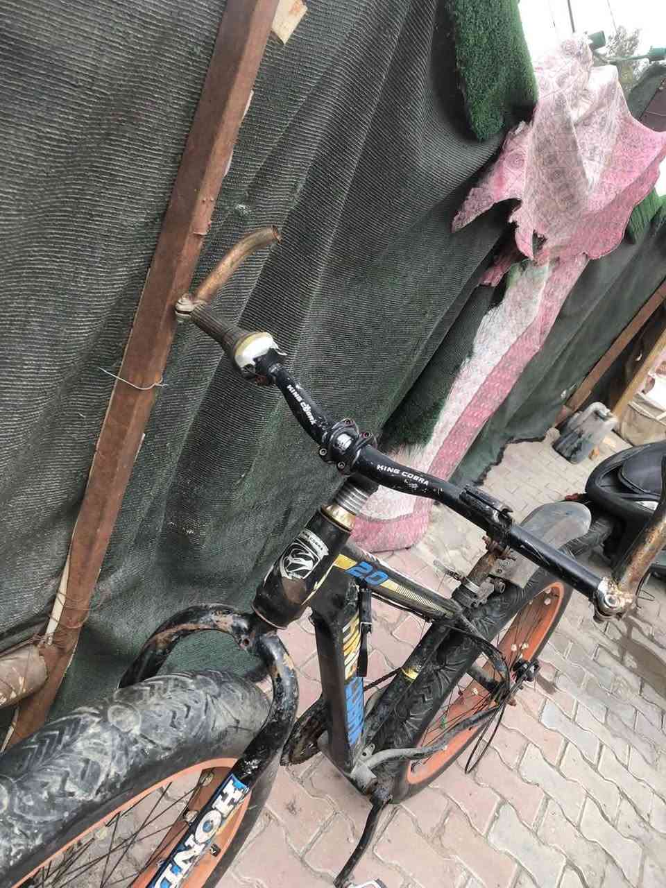 ٣ بايسكلات • بغداد الشعله