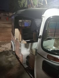 مديل واحد 2021 البيع بغداد تقاطع درويش المعالف 07718160062