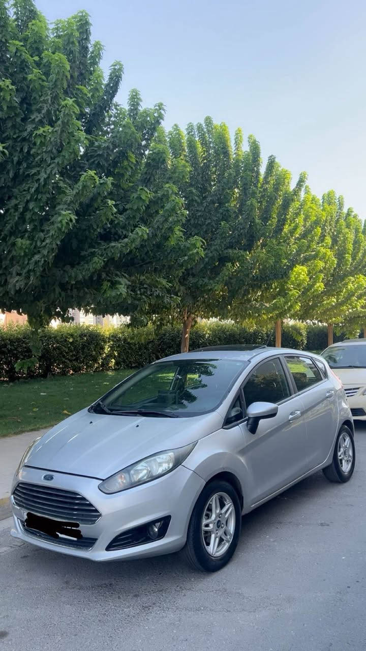 Ford fista 2019 qapat mawasafat ger makena tabrid bashart 2parcha sbux raqamau sanawe nweya banawe xoma 
S7r:68 majal
Raqam:*********** أربيل, العراق
