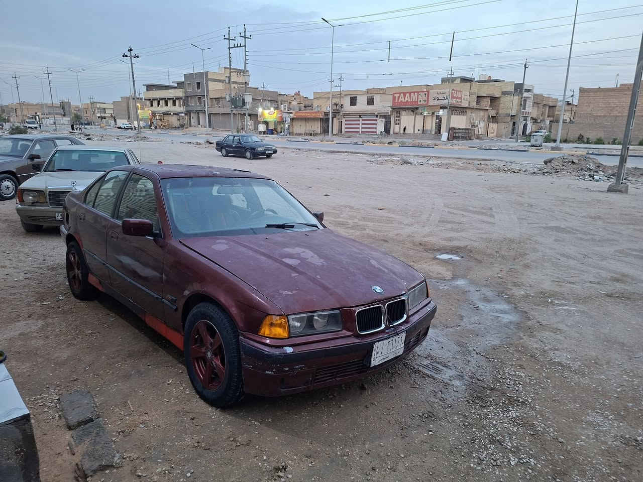 بي ام دبليوا حجم ٣٢٠رقم كربلاء  محور كير ومحرك بطه  راعيها ماانداله اكفل سرقه وعشاير  سعرها  14ورقه مكانها كربلاء حي النصر ***********
