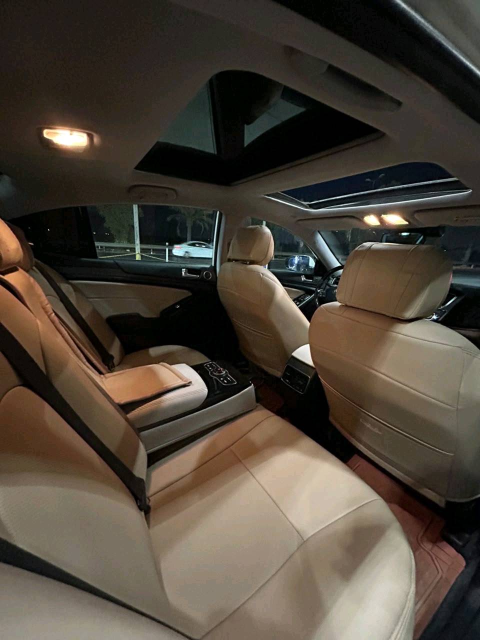 السلام عليكم 
للبيع او مراوس KIA CADENZA
2014 خليجي فول مواصفات vip  ، كفالة السيارة بيها فقط تكحيل بسيط بالداير وبارد بسيط والسونار مرفق مع الصور ، صدر امامي خلفي جديد
محرك مفتوح مبدل كازكيت فقط ، تبريد منظومة جديدة ثلج ، بصمتين ، بانورما ، كشنات جلد ابيض ، تدفئة وتبريد كشنات امامي وخلفي ، كشنات كهرباء و خزن ميموري ، سماعات انفنتي ، اوتو هولد ، سايد بريك بصمة رادارات جانبية  ، بردة خلفية وباقي الموصفات معروفة .
 سنوية و هزة جديدة 
ماشية ١٥٣ 
رقم  بغداد ، السعر 140 بيهة مجال بسيط
تواصل واتس  ***********