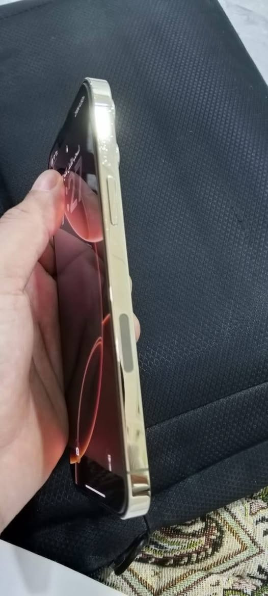 📱🔥 للبيع | iPhone 13 Pro Max 🔥📱

✨ الذاكرة: 256GB
🎨 اللون: ذهبي
🔋 البطارية: 85%
🇺🇸 النسخة: أمريكي
💎 الحالة: نضيف جداً جداً، استخدام نظيف

✅ جهاز مرتب وجاهز للاستخدام
📌 الفحص والتجربة أمام المشتري

💰 السعر: يُحدد عند التواصل
📞 للاستفسار : ***********
