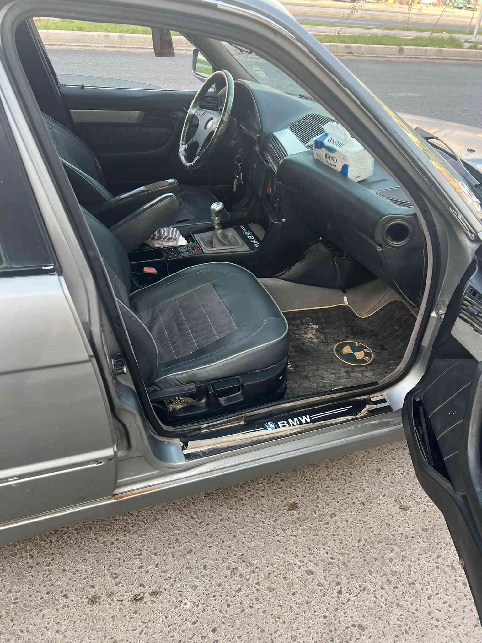 السلام عليكم BMW 520 مسكر عدل كير عادي موديل 89 رقم بغداد بسمي تحويل ثاني يوم تخم تاير حداده تبريد فقط بي ليك كهربائيات شغاله السعر 35 وبيه مجال قليل مكاني البصره
***********
