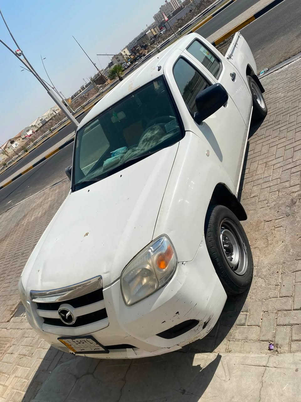 بيكم مازدا ياباني اصلي سياره جديده  حلوه تبريد شغال  كلشي شغال بيها مكينه جديده ستوني شادها صبغ بيها مدكر واحد المكان البصره حي المهندسين 
رقم الهاتف ***********. سعر 73وبيها مجال المو شراي لا يتصل
