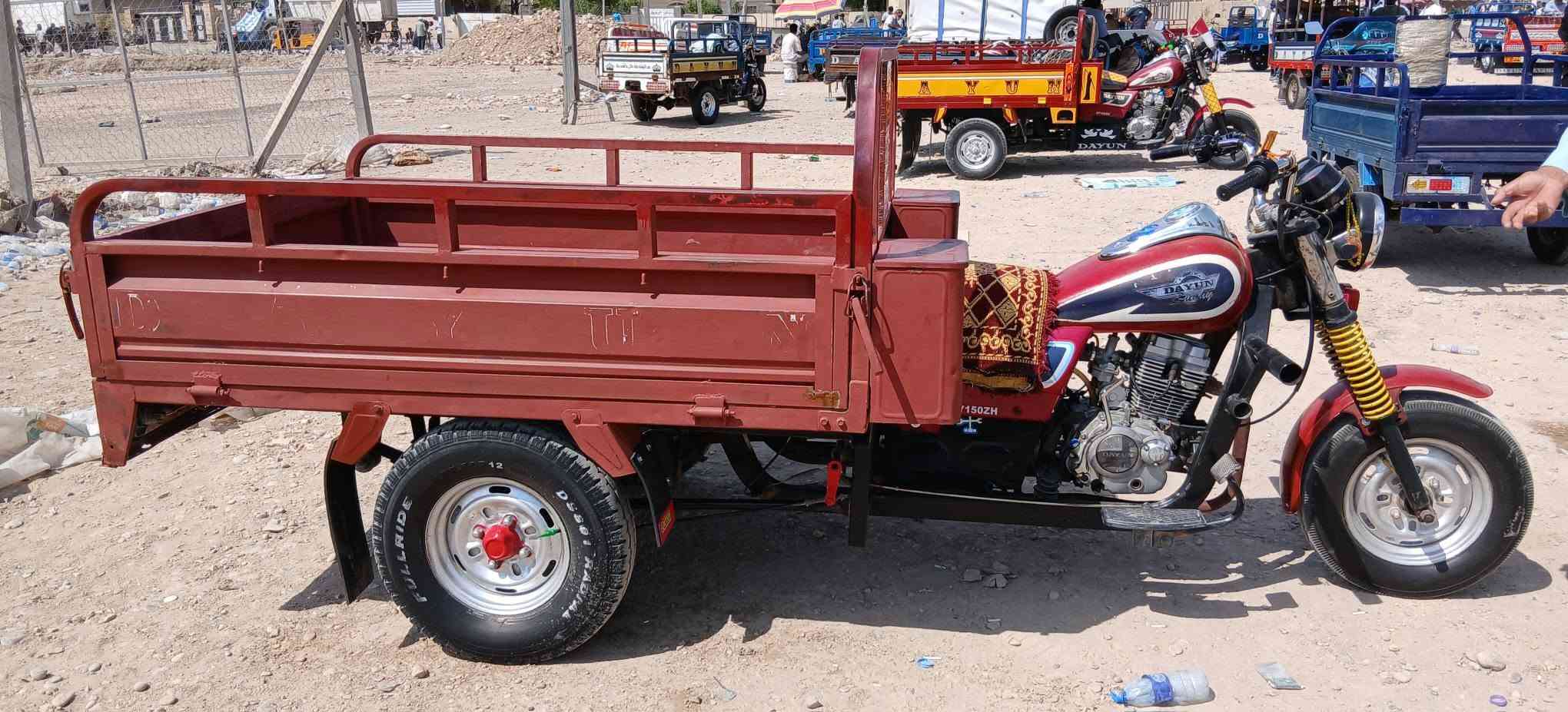 ستوتة دايوان للبيع موديل 2011رقم ابيض تحويل مباشرجاهزة السعر 1350/000العنوان الكوت شارع النفط شراي يتصل #خاص مغلق موبايل ***********//***********
