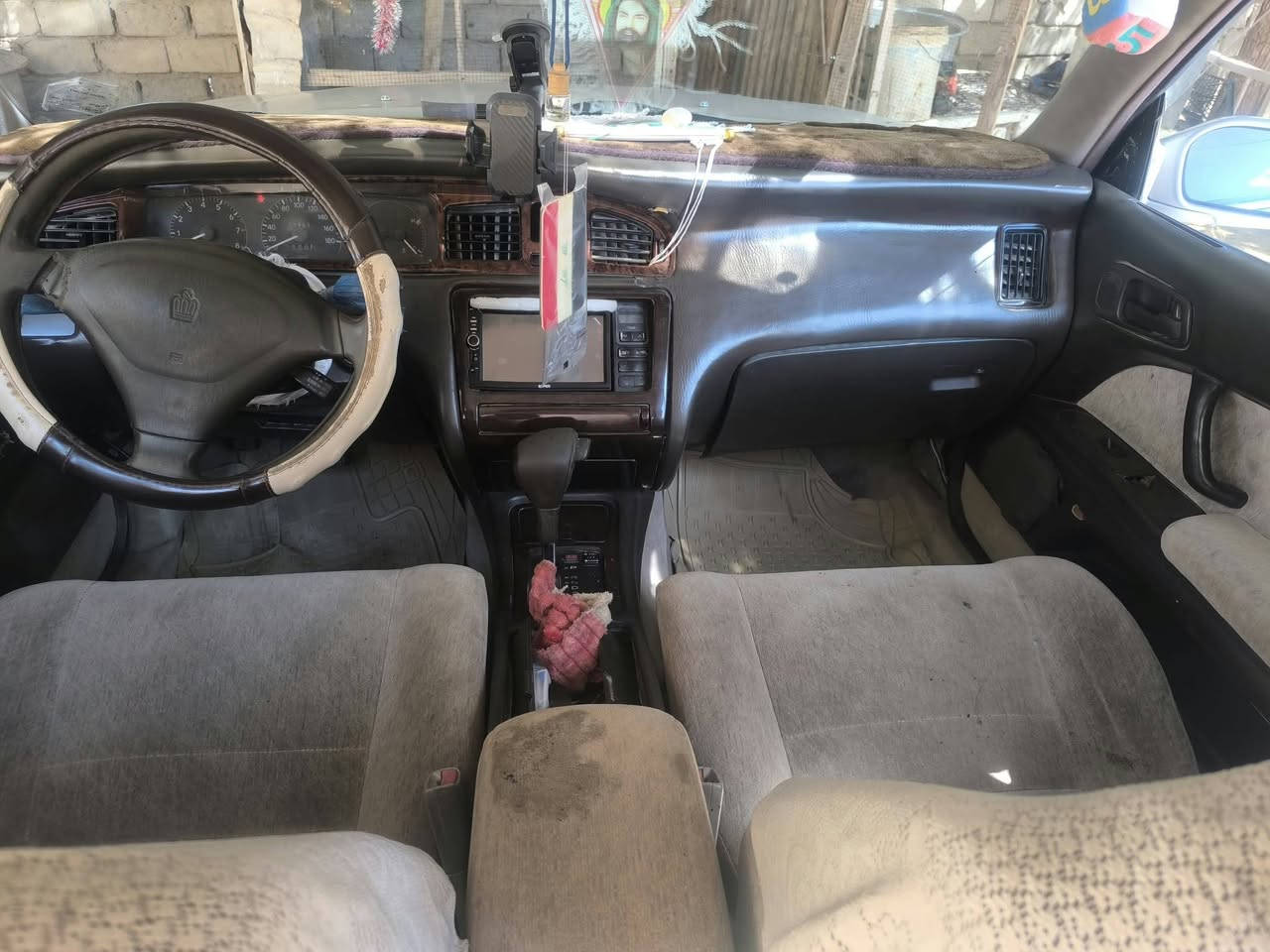 سلام عليكم
بطه متصل مديل 93 مكفوله كير محرك صبغ معجون سياره مكفوله تخم تاير مقدم حداديه كهربائيات كله شغاله باسمي تحويل ثاني يوم تبريد عوزه كمبريسر سياره جاهزه  مكاني سماوه 
***********
