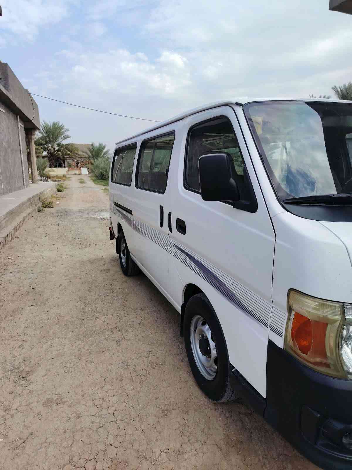 نيسان ٢٠١٠ • تأير جديد • اطراف الشعلة