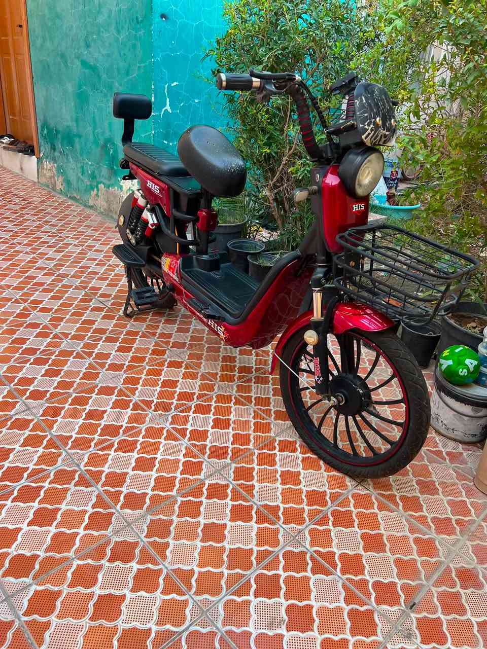 🛵 دراجة شحن للبيع 🛵
دراجة HIS بحالة جداً نظيفة، استعمال قليل وما مشت هواي.
✨ نظيفة ومحافظة عليها
✨ غير مستعملة بشكل كبير
✨ جاهزة للاستخدام
✨ بيها سلة شحن أمامية

💰 السعر: 400 ألف دينار وقابل للتفاوض (بيها مجال) للجادين فقط.

📍 العنوان: الناصرية – مركز
📞 للتواصل: ***********

الجاد يراسل ع الواتس آب 🌹
