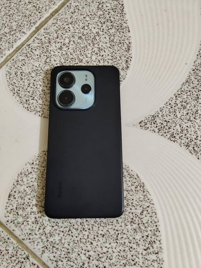 متوفر جهاز Redim Note 14 ذاكره الجهاز 256Gb يأتي مع شاحنه 33w وكارتونته ولزكه حمايه يشغل 60 فريم اغلب الالعاب  بطارية الجهاز 5500mAh + اكو فطرين بسيطات بلزكه مال شاشه وليست الشاشه يجي الجهاز ويه كامل ملحقاته العنوان بصره حيانيه سعر الجهاز 200 وبيه مجال للتواصل خاص او علا هذا الرقم ***********
