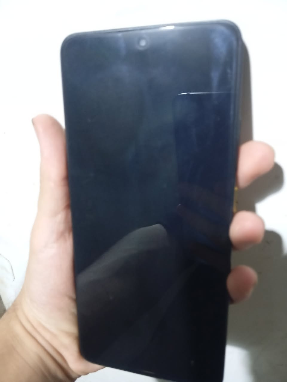 جهاز بوكو x7 pro مستخدم كدامكم النظافة جهاز ما صارله أشهر من مفتوح كارتون وكفر فقط بدون شاحنه تواصل فقط واتساب 
***********
