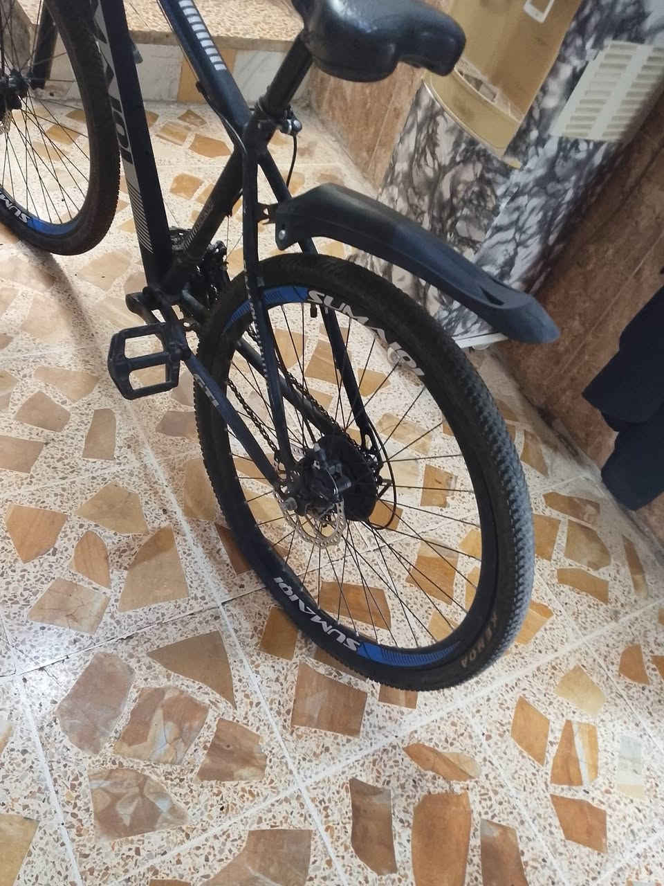 بايسكل • نظيف • داخل الموصل
