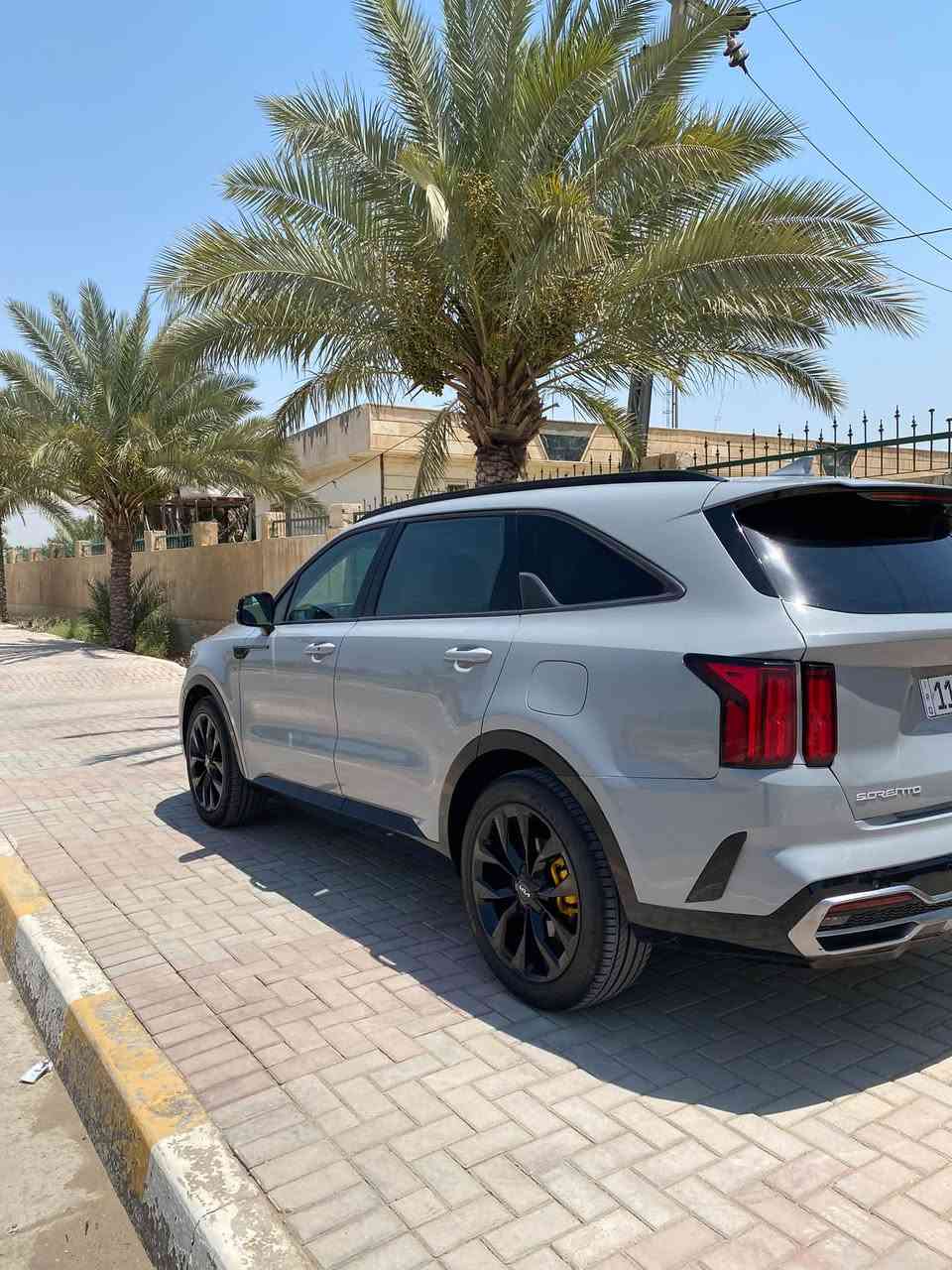 سورنتو ٢٠٢٣ • ٢٥٠٠ تيربو • رقم بغداد