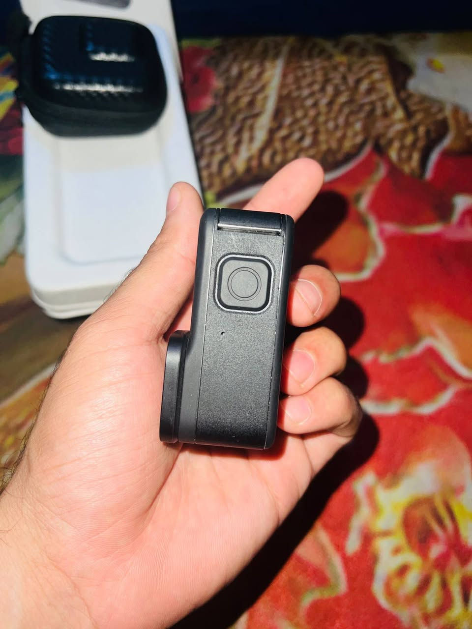 📸 GoPro HERO 13 Black للبيع

🔥 كاميرا أكشن احترافية بحالة ممتازة
✅ GoPro HERO 13 Black
🎥 تصوير فيديو بجودة 5.3K
📷 صور بدقة عالية
🛡️ مقاومة للماء ومناسبة للمغامرات والرحلات
🎒 وياها العلبة + حقيبة حماية + قاعدة تثبيت
✨ الكاميرا نظيفة وتشتغل بصورة طبيعية

مناسبة للتصوير الاحترافي، السفر، الرحلات، السيارات والدراجات 🏍️🌄

💰 السعر: 450 وبيها مجال بسيط كامره بعدها شركة
📍 المكان: كربلاء 
📞 للتواصل: ***********
***********
خاص موجود واتساب موجود

