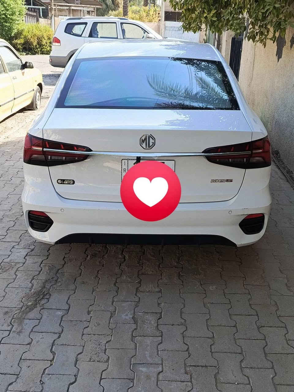 للبيع فقط بدون مراوس MG5 2025
مكانها بغداد الكرادة 
***********
السعر 110 وبيها مجال بسيط 
ماشيه 19 الشكل الجديد جديده حيل بيها فقط طخه صغيره بين البابين شخطين وشخط بالدعاميه فول مواصفات عده الفتحه جديدة ومناقصها اي شي باسمي رقم بغداد
