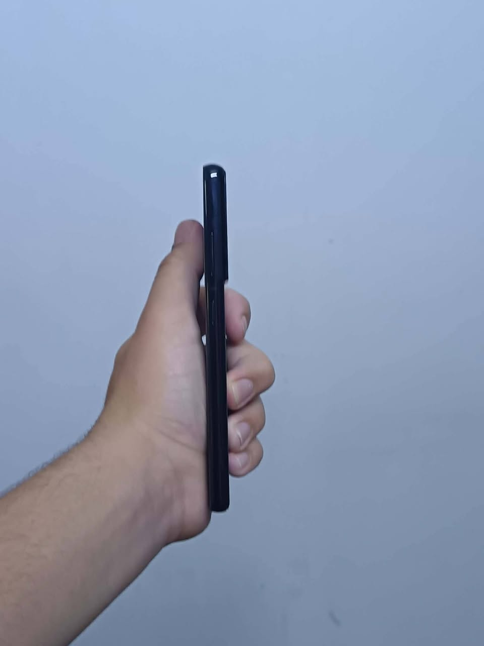 للبيع      ((السعر 240 وبي مجال))
سامسونج s21الترا 
نضيف حيل ذاكره 128 تك
فقط امبدل شاشه شبه الأصلي تدعم البصمه
***********
