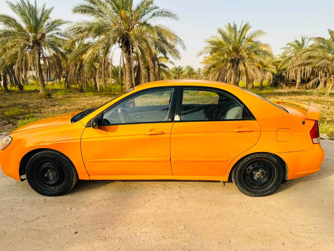 السلام عليكم
سبكترا 2008 للبيع 
وارد امريكي 
محرك 2000
الرقم كربلاء
مصفره من الهيئه
مابيه حادث 
السيارة مابيه نقص كله شغال كهربائيات تبريد 
العنوان كربلاء 
السعر 74 وبيه مجال 
الرقم ***********
