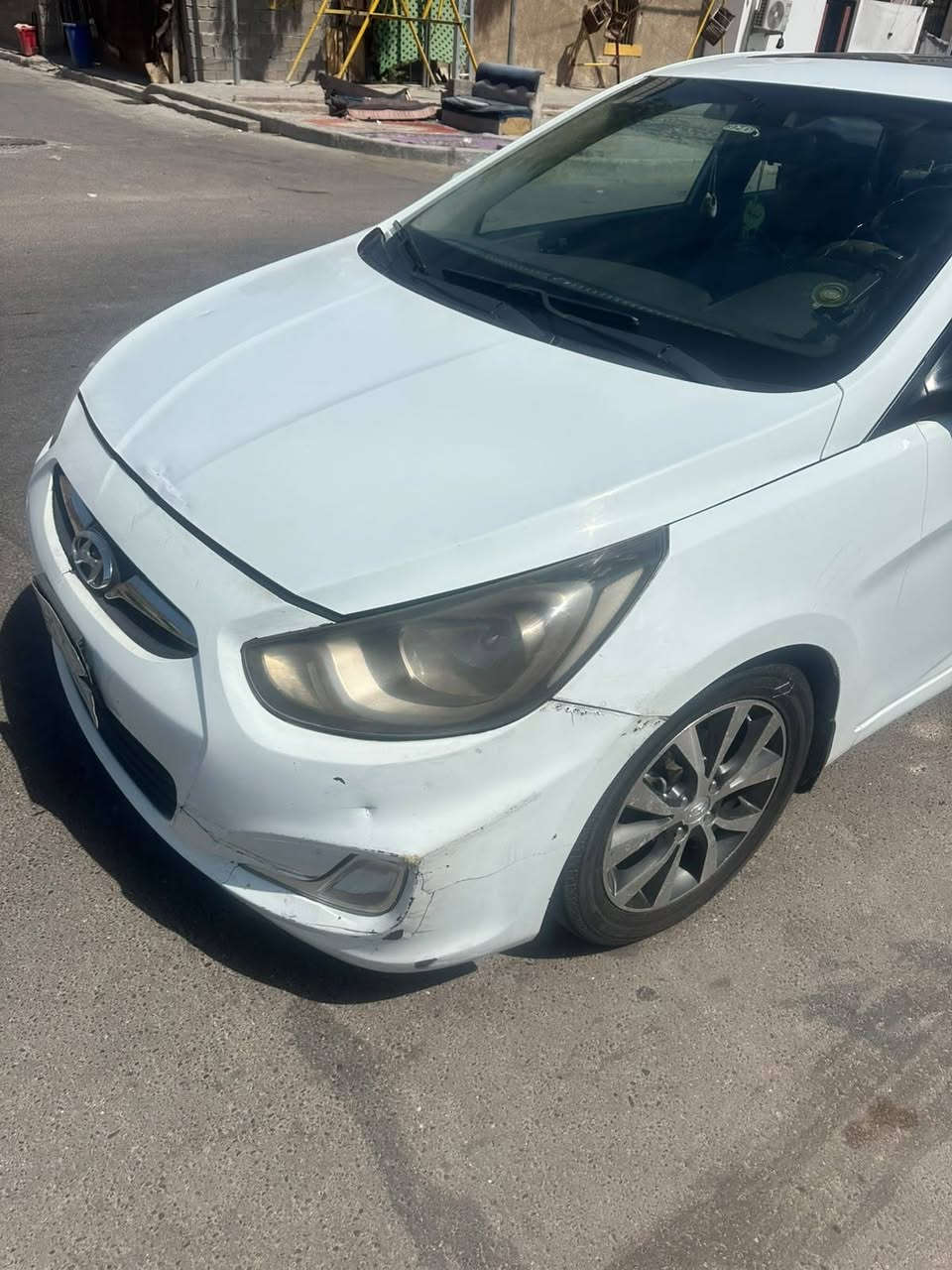 اكسنت 2015 فول مواصفات فتحة سقف واشاير بالمري محرك 1600 بيها طخات خفيفة سعرها 90 وبيها مجال
اكسنت 2015 فول مواصفات فتحة سقف واشاير بالمري محرك 1600 بيها طخات خفيفة سعرها 90 وبيها مجال تفاصيل اكثر راسلوا او اتصلو على الرقم ***********
