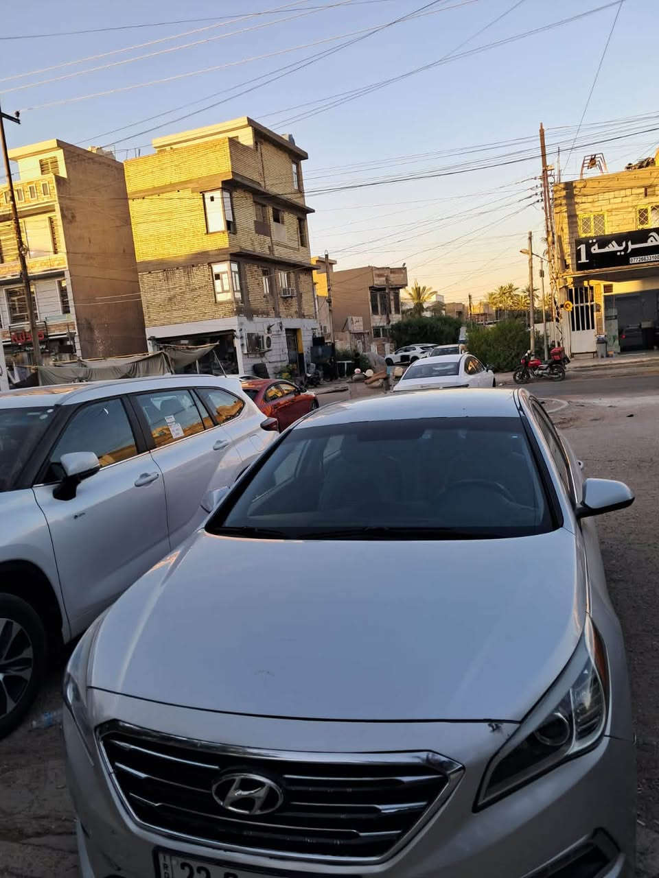 سلام عليكم سوناتا موديل ٢٠١٥ وارد امريكي حادثهة جاملغ امامي معدل ع بارد بدون دواخل مع بنيد مبدل قطعه نفس الون اصلي مواصفات السيارة تحكم ستيرن ٣ انظمه قيادة رقمه اربيل بأسمي تريد تحويل تريد وكالة حاضر اني سيارة جاهزة مجهزة مال بيت كير محرك كله مكفول للاستفسار اكثر الاتصال ع هذا الرقم *********** السعر ١٢٠ بيهه مجال بسيط سونار مرفق ويه لصور غير متواجد ع الفيس.
