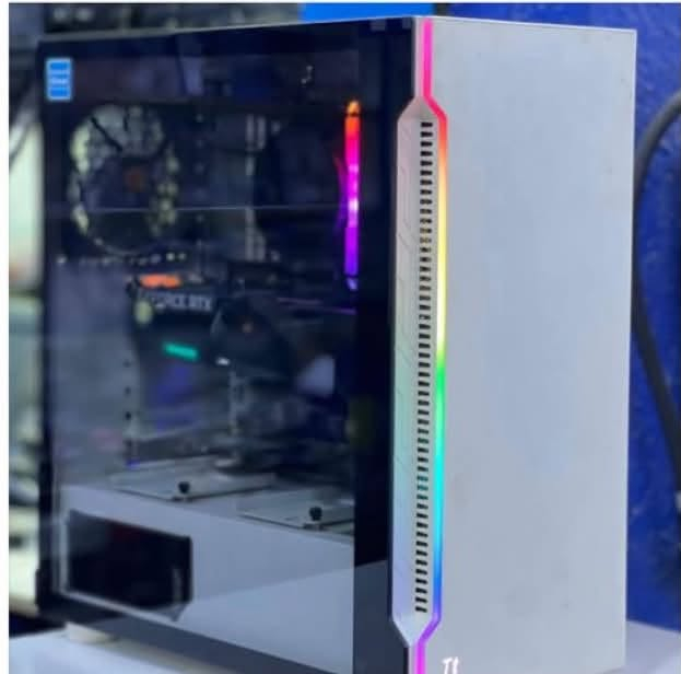 Pc مستخدم ونظيف للبيع فقط 
مكاني نجف 
***********
سعر مليون
