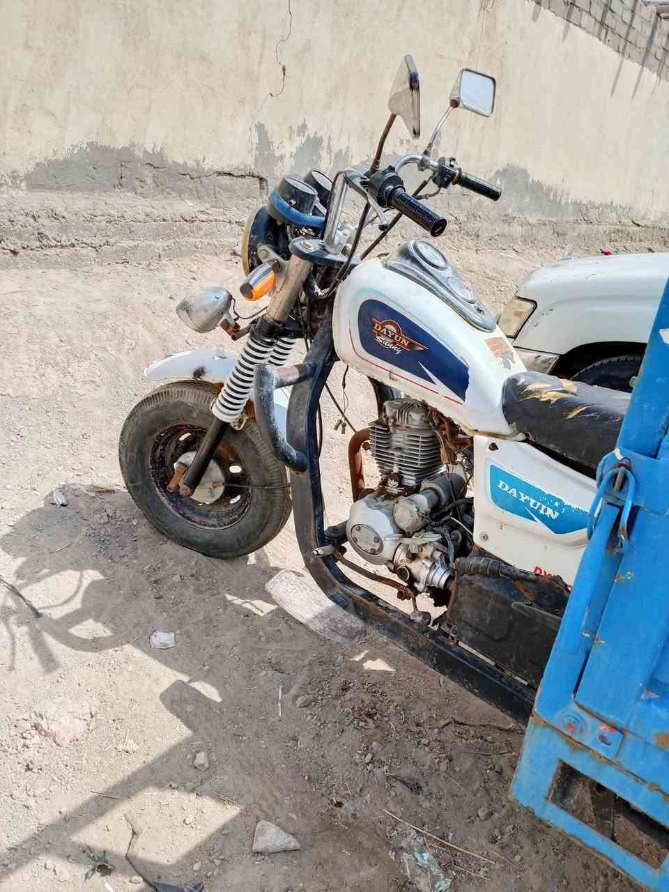 رقم ستفسار • انكليزي • ناقص