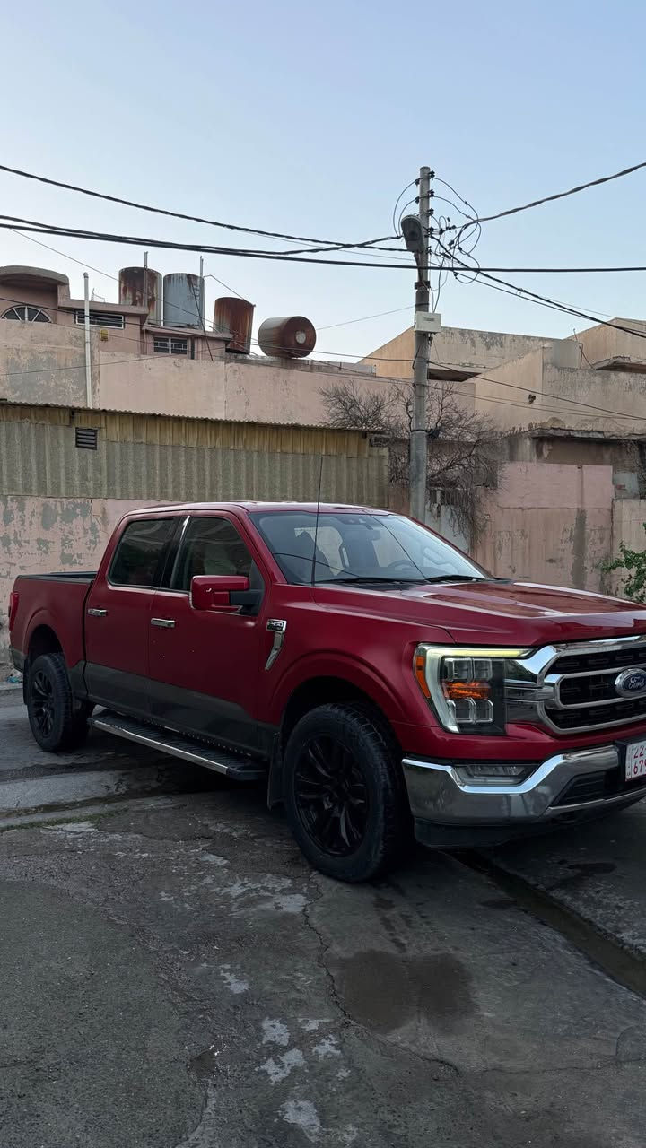 فورد 2022  محرك 6 سلندر 3.5 تيربو مواصفات معروفة شاشة كبيرة دبل اكسل كير معلق سيارة رفض مروري ما تترقم حاليا صفحة صبغ ايرباك بس بردة طاك ماشية 80 الف مكانها اربيل  سعرها 170 وبيها مجال بسيط 
*********** أربيل, العراق
