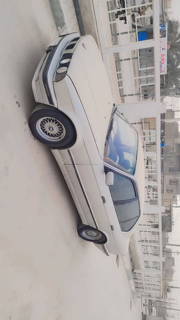 السلام عليكم
535      55 $ بيها مجال 

رقم انبار بسمي 

مكينه كير   تبريد

غرفه صاج

صبغ حزام فقط جماليه وبعدها بدون بوليش

مكان السياره كربلاء المقدسة

*********** بي واتساب
