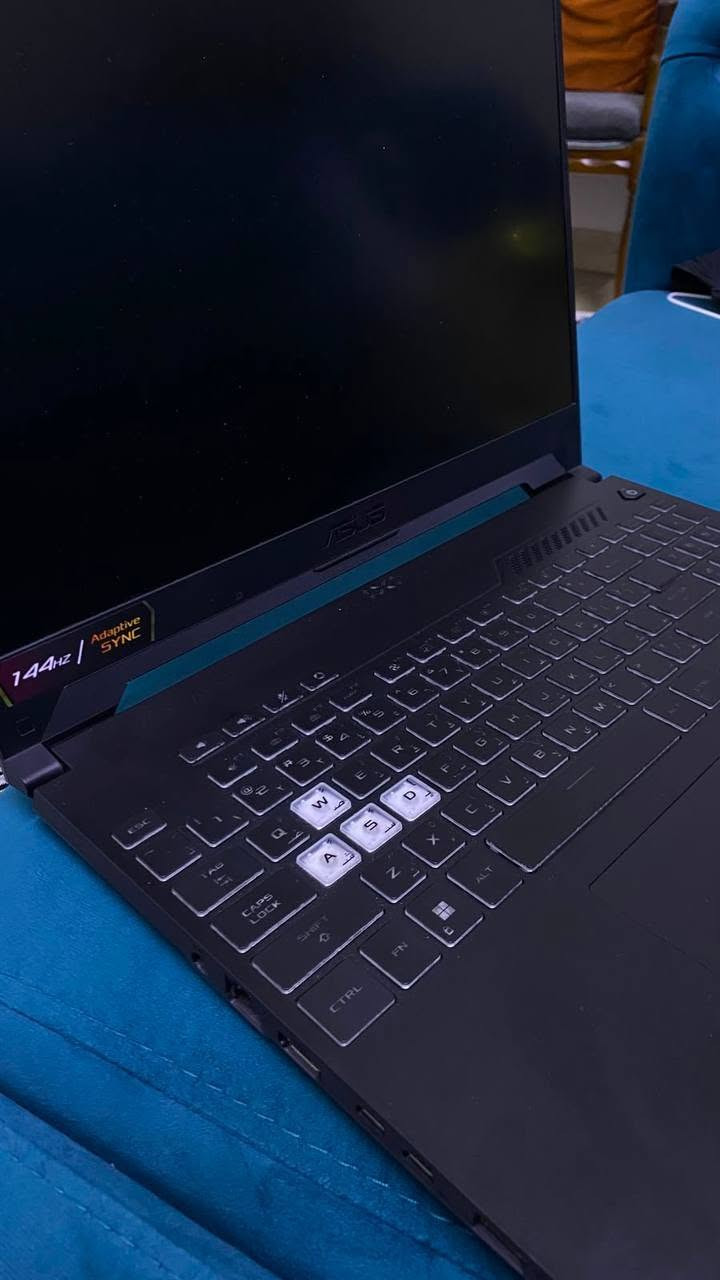 السلام عليكم (مكلف بلنشر )
لابتوب Asus tuf gaming f15
Core i7 12700h
Rtx 3050
Ram 32g ddr4 3200
Ssd 512g
كامل ملحقاتة السعر 950 الف 
للتواصل ***********
مكان بغداد
