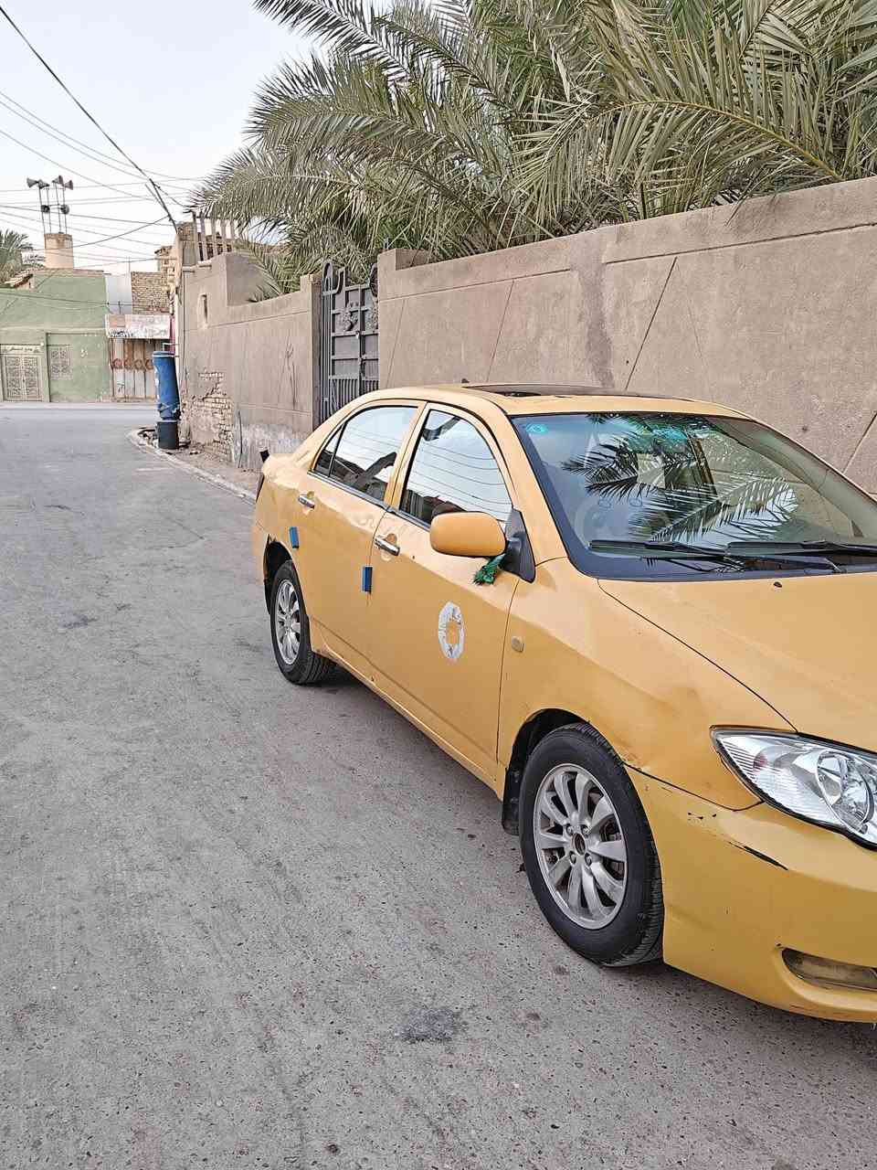 Byd 2013  كير اوتوماتيك محرك وكير لانسر كير ومحرك كفاله تبريد ثلج تخم تاير جديد ستوني شادهن  حداديه ممتازه   الكشر بي ضربه بس باب السائق  والباقي كفاله السياره بحاله ممتازه جدا لاتبخير ولا تنقيص السعر 38وبيها مجال المكان الديوانية الحمزه الشرقي ***********
