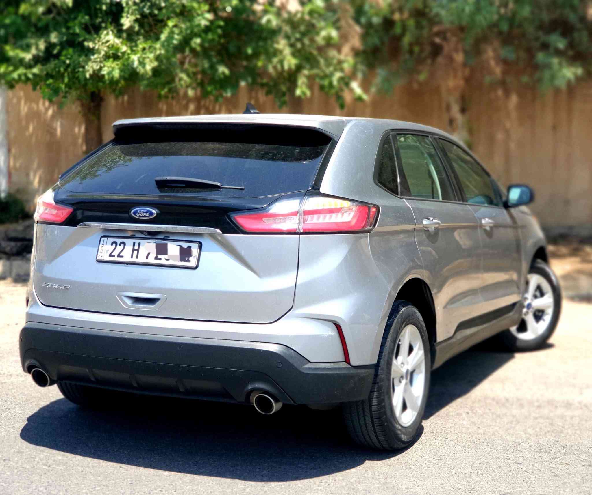 FORD EDGE  
مودیل 2020
5 قطع مصبوغ بدون دواخل ( صفحة جهة سائق + بونیت)
ایرباگ ستیرن و برده سیستم
محرک 4 سلندر تیربو ، مامفتوح بشرط
دبل اکسل اوتو
كامیرا و شاشە ئایباد
بصمة تشغیل
بریک بصمە
AUTO START - STOP
رادار خلفی و امامی
رادار خطوط شوارع
رادار مانع اصطدام
حساسات
فتح جامات عن طریق ریموت
کود بالباب
تحکمات ستیرن فول
شفتات بالستیرن
لایت اوتو
لایتات فول LED 
کیر ـ محرک ـ تبرید ـ تحویل بشرط
سعر : 125 ورقە و مجال قلیل
مکان السیارە : اربیل
***********
واتساب + فایبر

