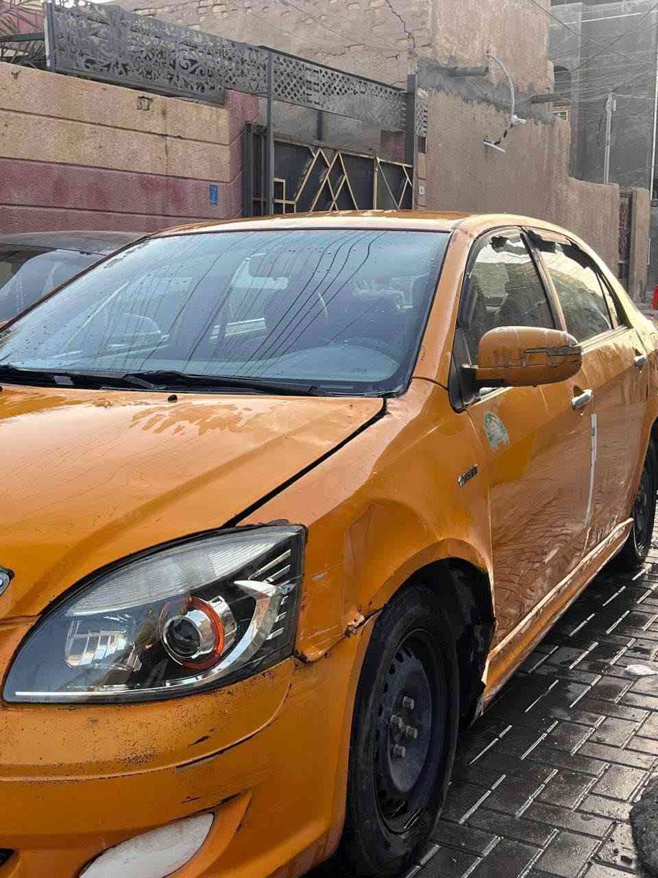 چيلي للبيع رقم بصرة 
مكينة محورة كورلا موديل 2013 
سنوية لل29 
السعر 22 ورقة وقابل للتفاوض وكل شيء بالسوك موجود حسب الفلوس
الرقم للتواصل *********** البصرة, العراق
