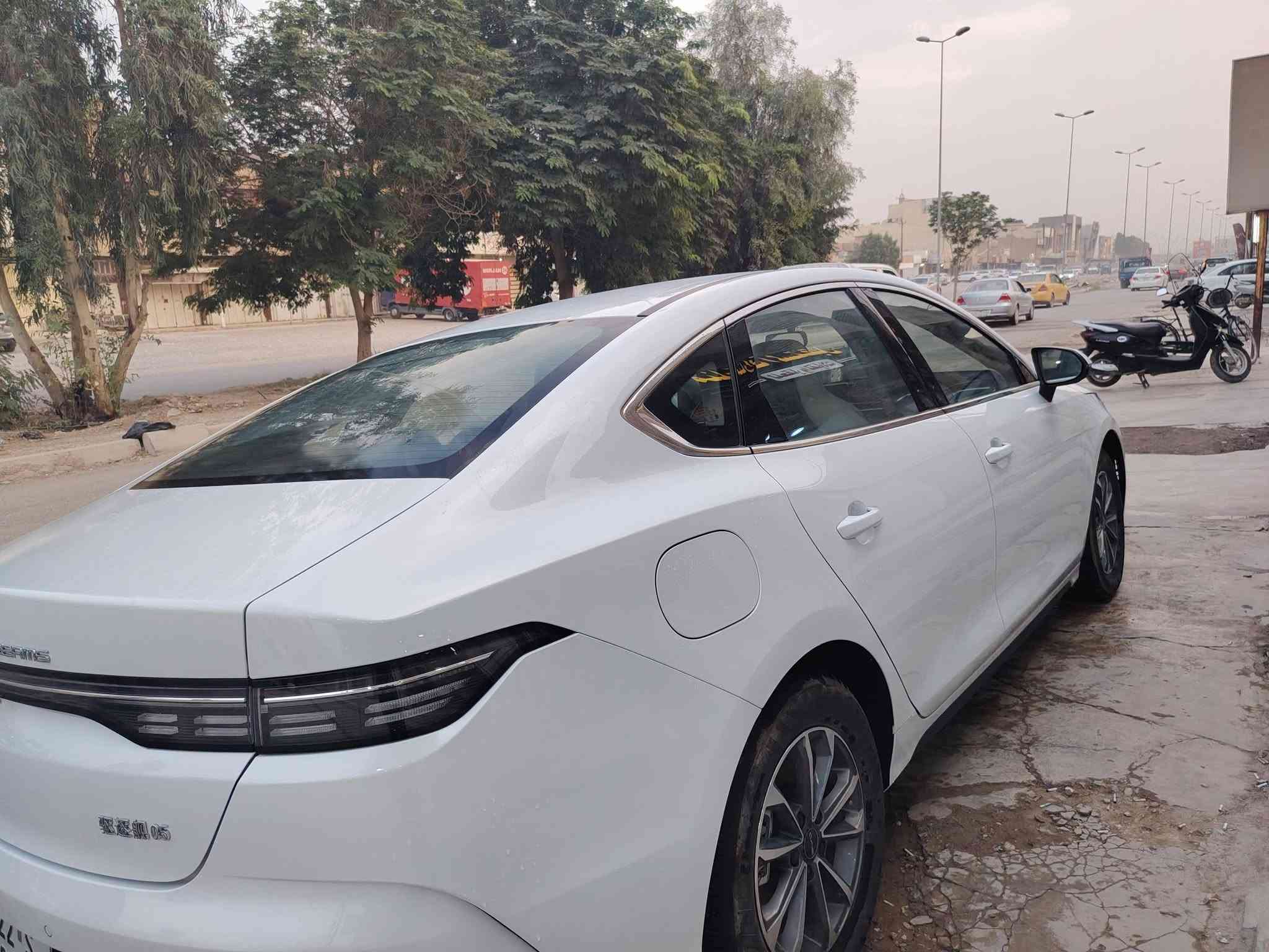 بي واي دي دستروير • ٣٢٠٠ ممشى • رقم اربيل