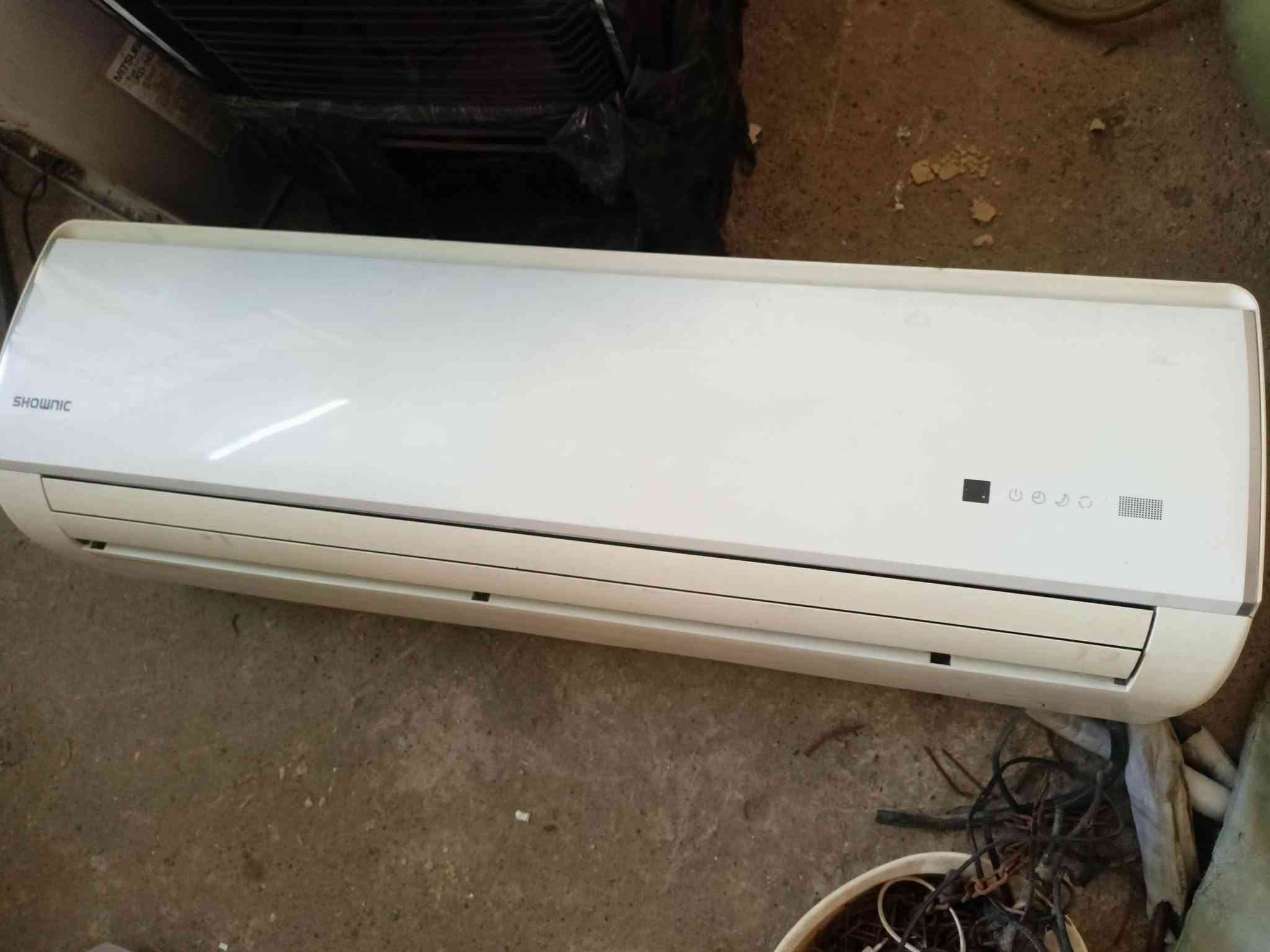 للبيع
عنوان موصل جانب الايسر
‏‪***********‬‏
