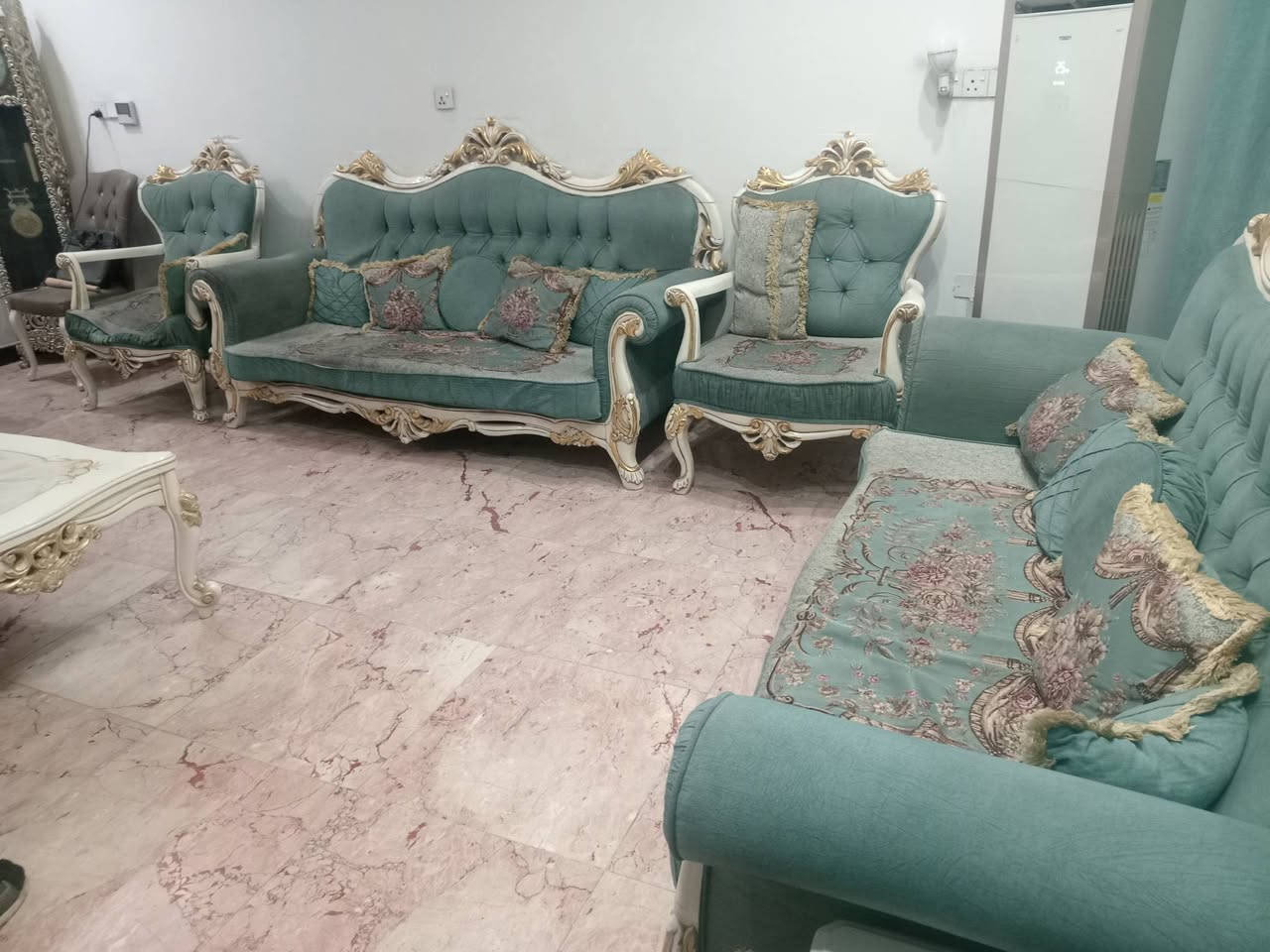 تخم قنفات مستعمل لبيع للاستفسار الاتصال على الرقم *********** يوجد وتساب
