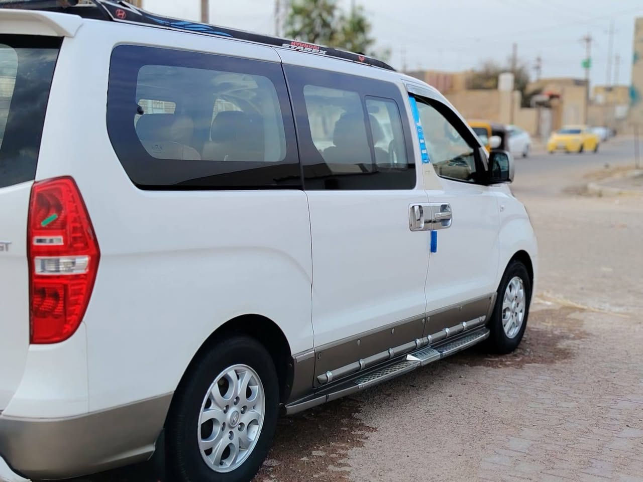 سلام عليكم ستاراكس موديل ١٦ اصل مجول كير اوتماتيك رقم بغداد انكليزي بسمي مصفره هيئه وظريبه سنويه سنه ٢٩ السعر ٢٠٠ رقم الهاتف ***********
