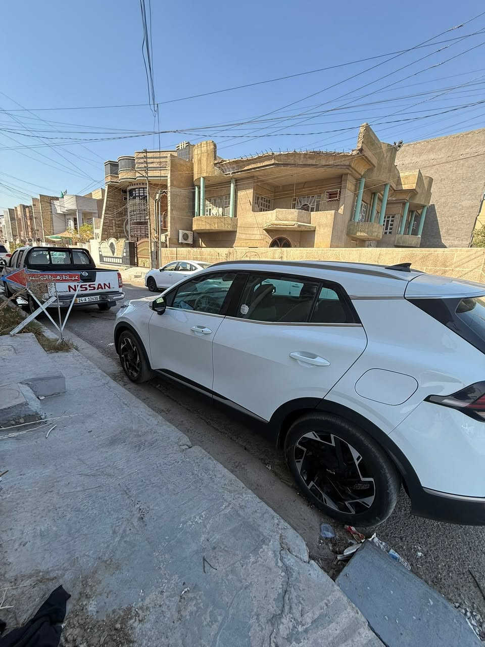 السلام عليكم من رخصة إدارة الكروب عندي سبورتج موديل 2024 خليجي فول مواصفات عدا الفتحة ويل 19 صندوق كهرباء كراسي كهرباء وهيتر سيارة حلوه ماشيه 59 الف بدون صبغ ولا بارد السعر 195 مكان السياره بغداد البلديات تلفون ***********
