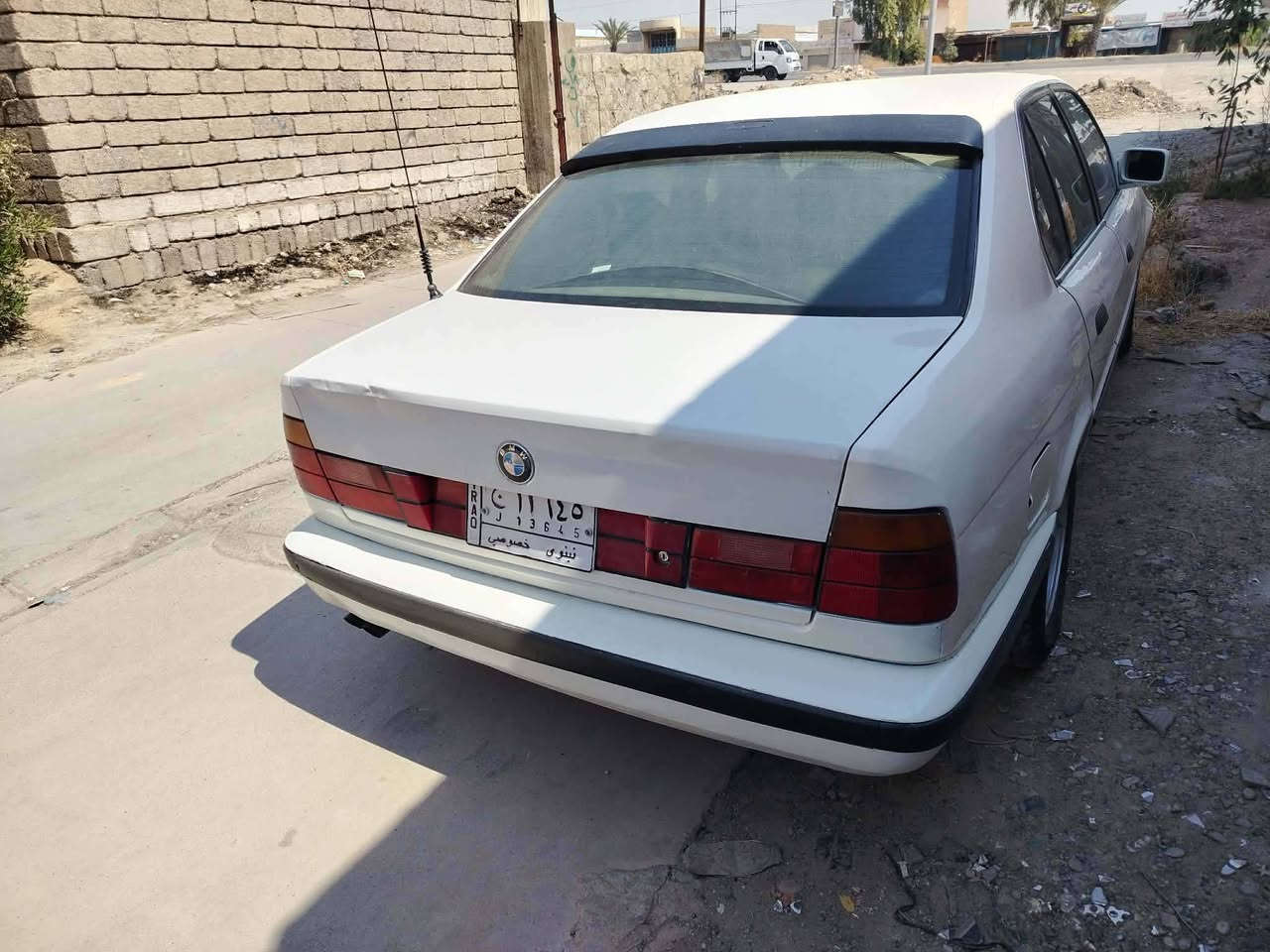 بي ام   520  / محرك 525 البيع ارقام الماني سنويه ال2028 صبغ بخ عام جماليه لايتات زينون محرك نضيف  السعر 46 وبي مجال ترهم امراوس حسب القناعه  المكان  الموصل  قريت النمرود  /***********
