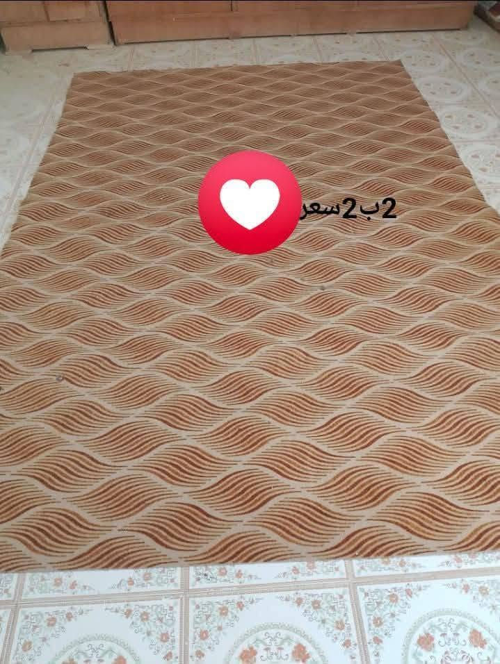 للبيع بسعر مناسب
***********
المحمودية

نص مكتوب في الصور:
- 3 ب 2 سعر
- 3ب 2 ونص سع
- 3 ب 2 ونص س
- 17 ب 4 سم
- سعر 2 ب 2