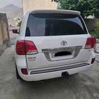 لاندكروزر GX • ٢٠١٣ • ١٨٦٠٠٠ كم