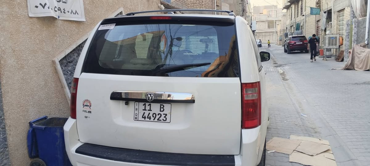 دوج كرفان • ٢٠٠٩ • محرك ٣٫٨