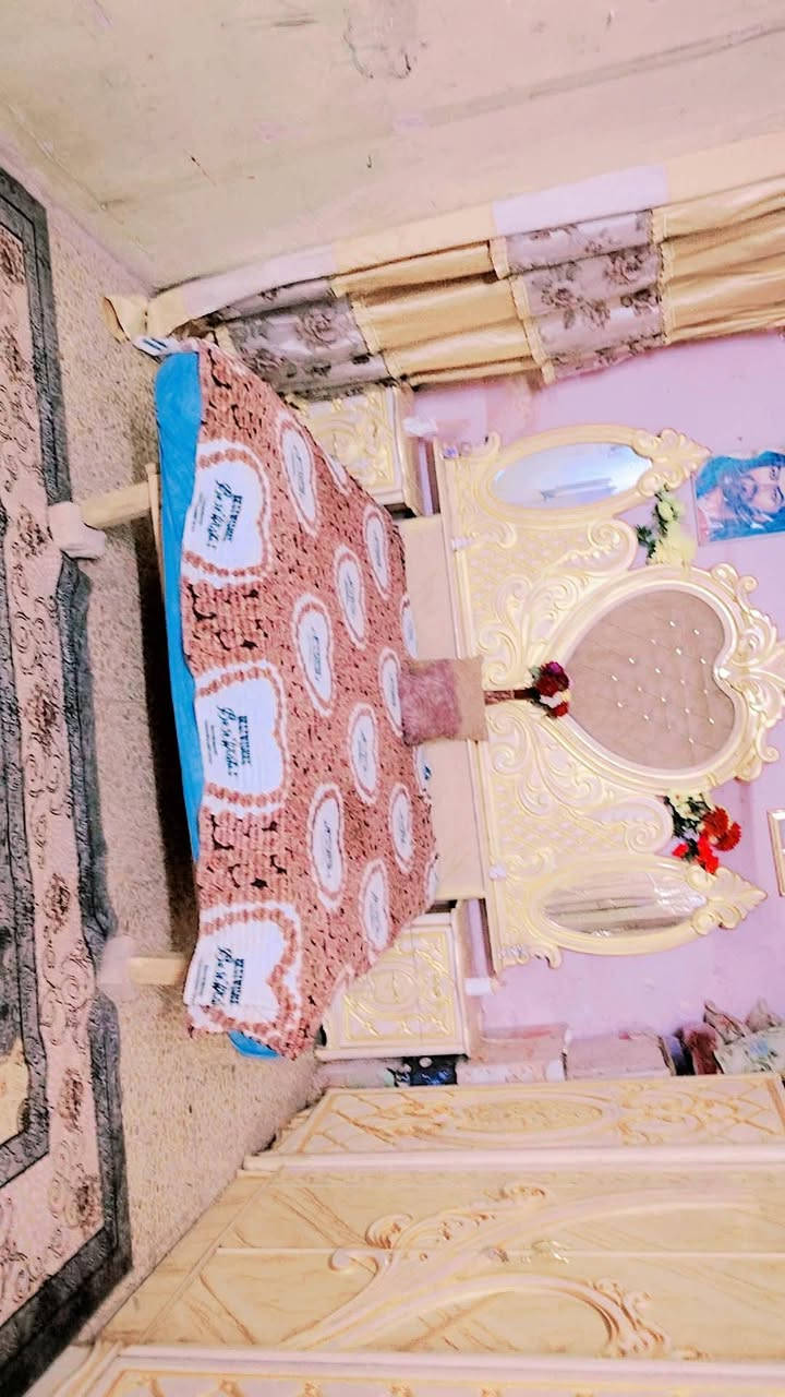 غرفة أخشاب • صاج • جديدة