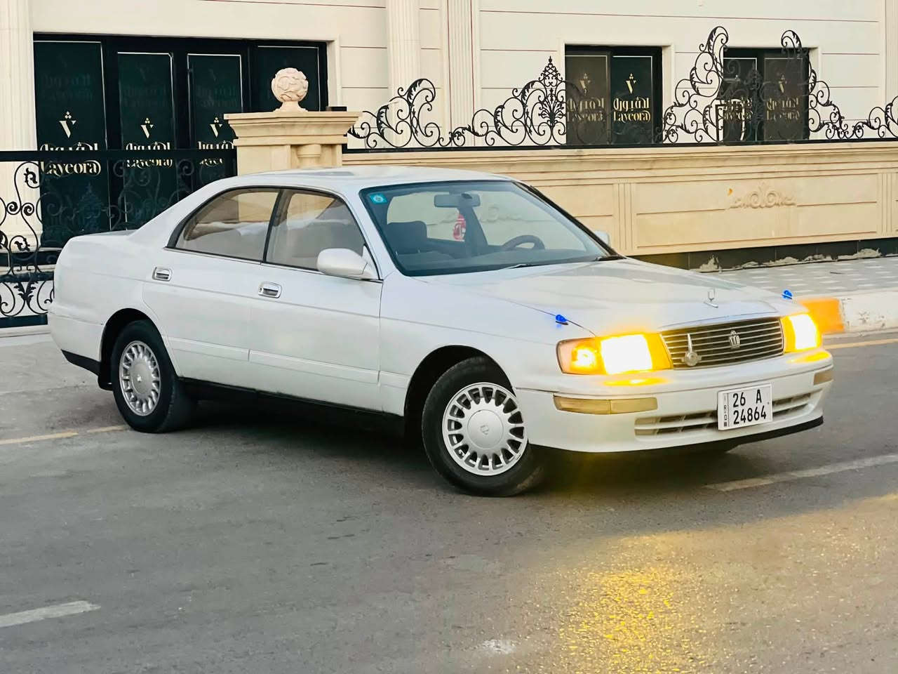 توياتا كراون بطه متصل ياباني موديل 91
رقم صلاح الدين دولي جديد باسمنا شرط التحويل والغرامات 
السيارة محرك وكير شرط 
محرك 2.5 ياباني اصلي شاده جديد شرط بدون اي عيب 
كير شرط بدون اي عيب 
تبريد ثلج شرط 
صدر امامي وخلفي جديد 
كهربائية كل شغالة شرط 
جام كهربائي 
مسجل صماعات كلها شغاله 
سنويه جديد 
رقم جديد 
هزه جديد 
السيارة صبغ جمالية بدون ضربه 
السيارة جديدة داخل وخارج 
السيارة بسعر مناسب جدا 48 وبيها مجال للشراي 
العنوان صلاح الدين تكريت 
للتواصل ***********
