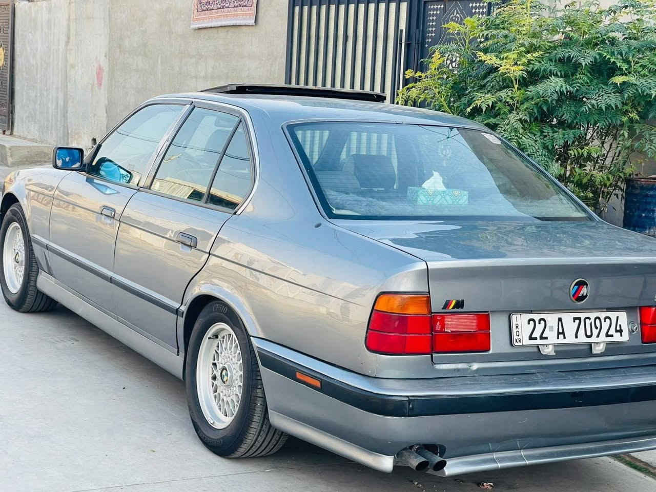 🔥 فرصة حلوة لعشاق السيارات الكلاسيكية والـBMW… موديل 1991 بمواصفات مميزة وحالة تستحق المشاهدة! 🔥

🚘 للبيع BMW موديل 1991

🔹 فول مواصفات
🔹 كشن كهربائي
🔹 فتحة سقف
🔹 قطعتين تبريد
🔹 بدون حادث
🔹 رقم أربيل وباسمي
🔹 بيها دفتر بنزين
📍 مكان السيارة: كركوك

📞 للاستفسار والتفاصيل أكثر:
***********

يرجى الاتصال بصاحب السيارة مباشرةً.
